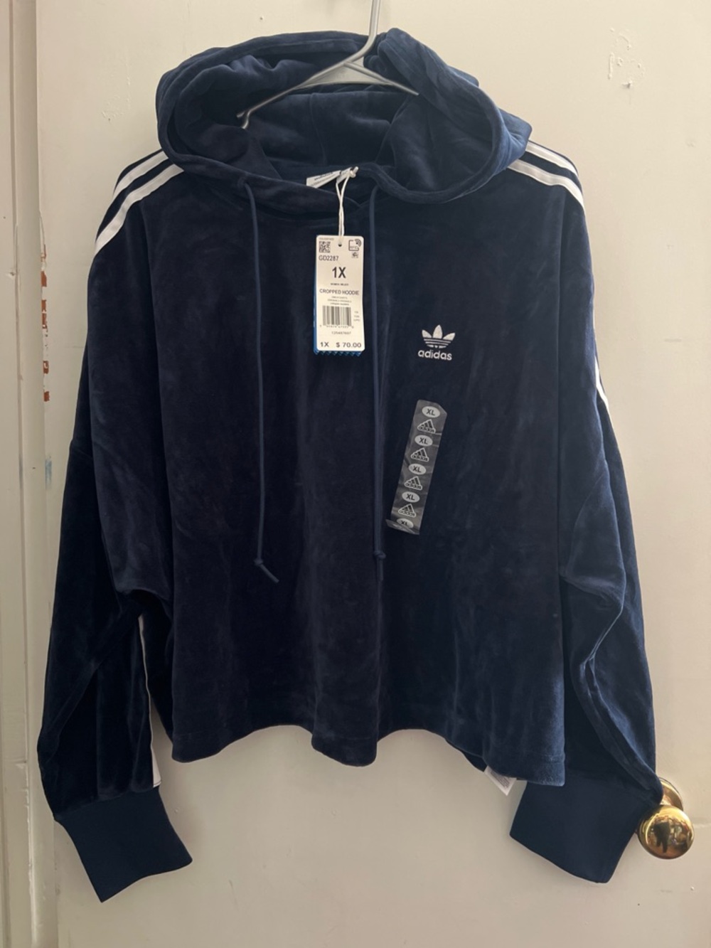 Adidas Velvet 3-Stripes Cropped Hoodie in Navy 1X